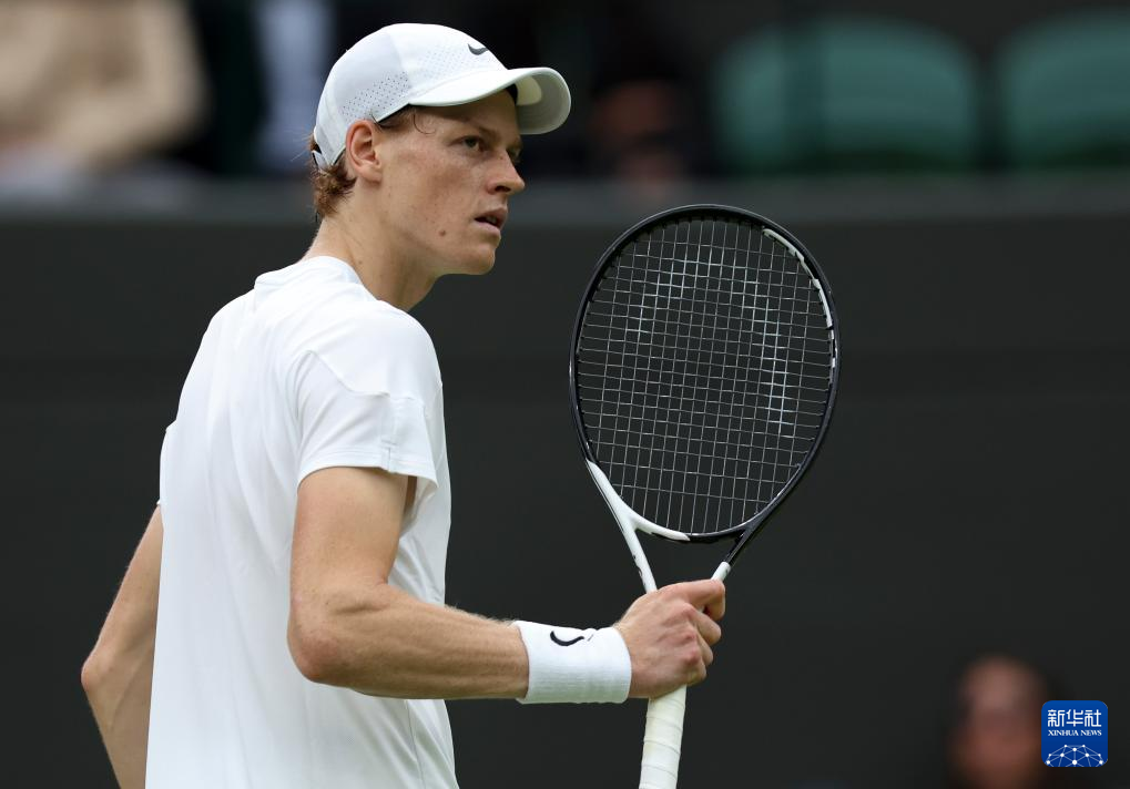 两大豪门的 两大豪门的