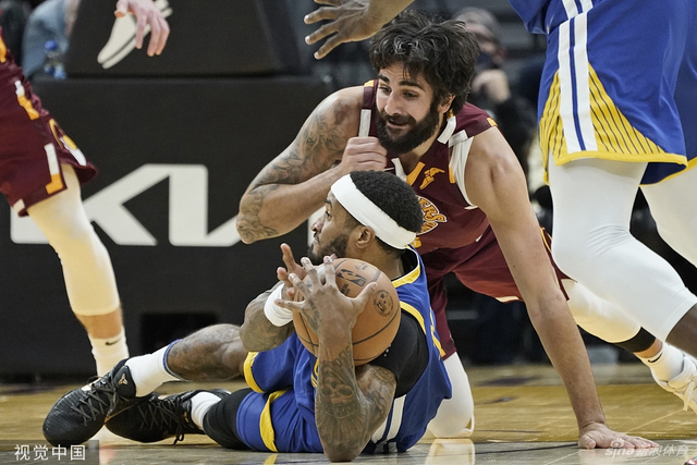 路上充满更 路上充满更